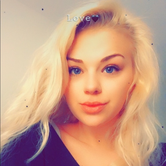 _blondeebabee_